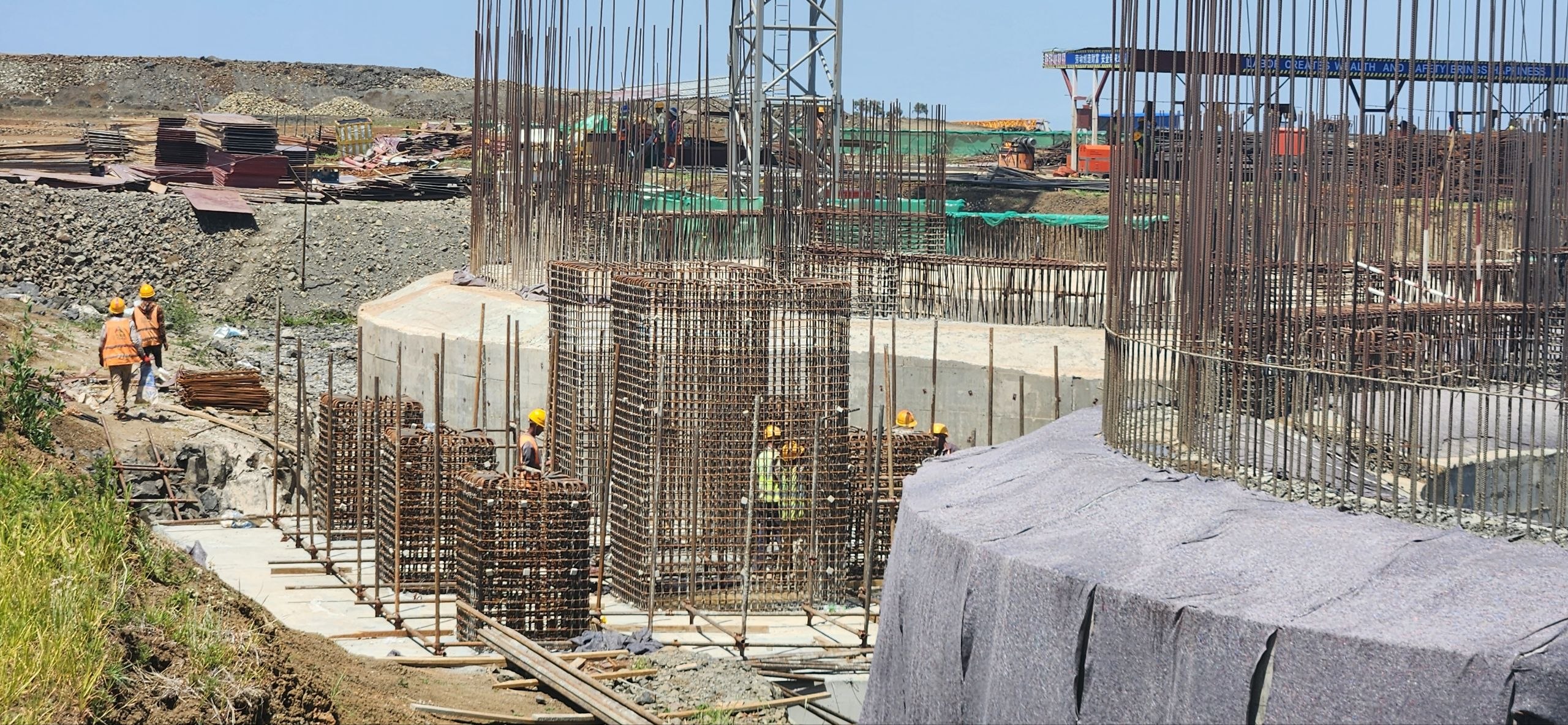 cement silo and bucket elivator foundation